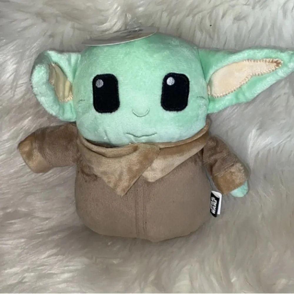 Disney Star Wars 9” Mandalorian 